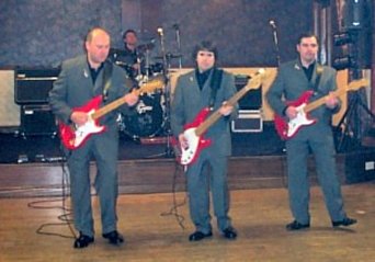 The Runaways- Shadows Tribute show